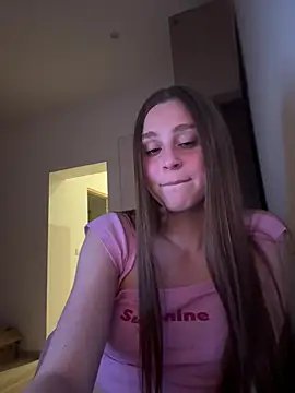 BellMeow  online show from May 17, 7:32 pm