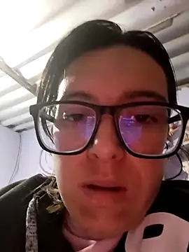 Snapshot of Greta_silber26 chatting on March 26, 12:39 am Greta silber26 online show from March 26, 12:39 am