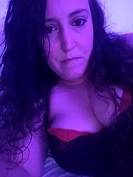 Snapshot of Luna_wild69 chatting on April 4, 8:17 pm Luna wild69 online show from April 4, 8:17 pm