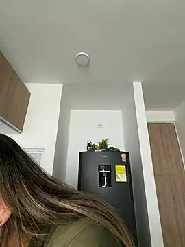 Snapshot of KaiaDelRio chatting on March 24, 6:35 pm KaiaDelRio online show from March 24, 6:35 pm