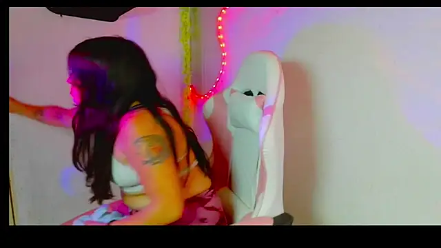 Leiiidy online show from March 31, 2:24 am
