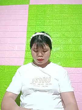 Dumi 009 online show from May 17, 3:52 pm