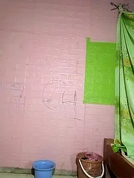 Snapshot of AmyLinee01 chatting on March 24, 2:22 pm AmyLinee01 online show from March 24, 2:22 pm