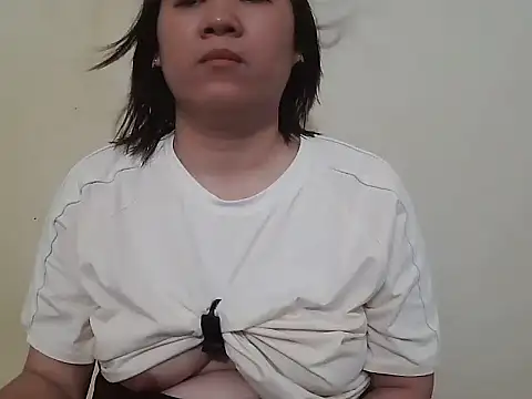 Snapshot of Sara_sesy chatting on April 6, 12:39 pm Sara sesy online show from April 6, 12:39 pm