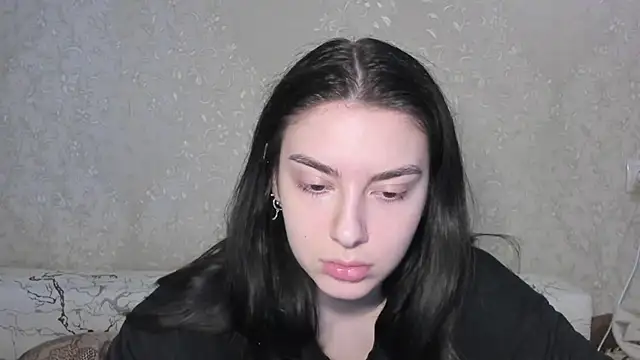 Snapshot of muuur_love231 chatting on May 23, 5:17 pm muuur love231 online show from May 23, 5:17 pm
