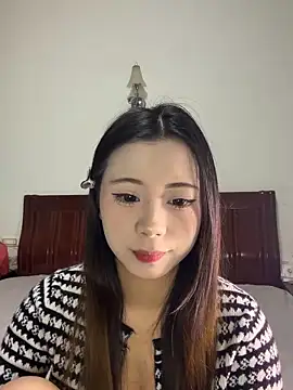 yiyi202601 online show from March 24, 12:21 pm