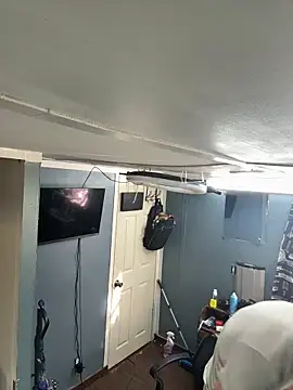 BWCloverboyy online show from March 22, 10:02 pm