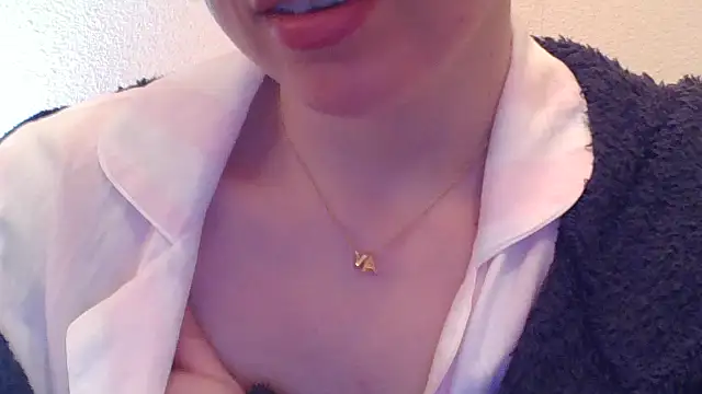 Snapshot of mery_lou20252 chatting on March 29, 3:12 pm mery lou20252 online show from March 29, 3:12 pm