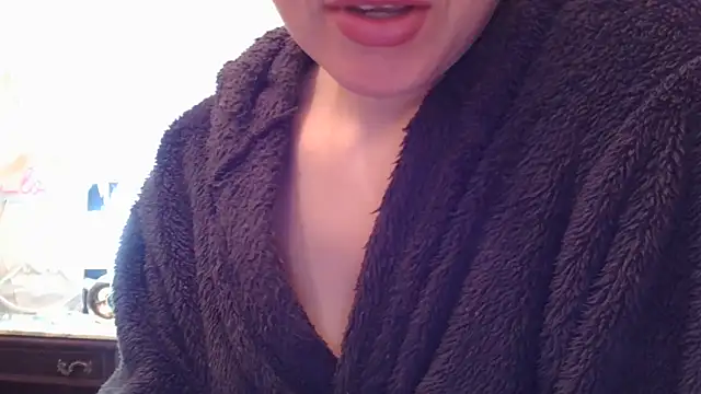 Snapshot of mery_lou20252 chatting on March 31, 4:18 pm mery lou20252 online show from March 31, 4:18 pm