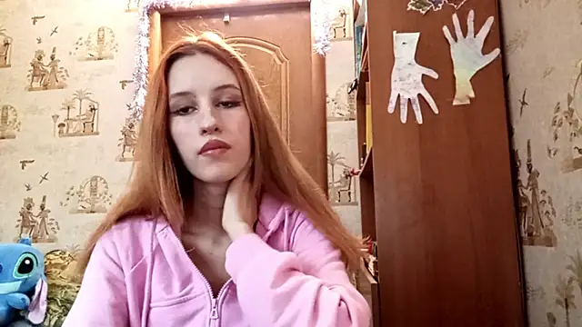 SirenFrost online show from March 26, 1:28 pm