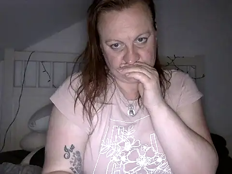 HotPussy785 online show from May 10, 8:25 pm