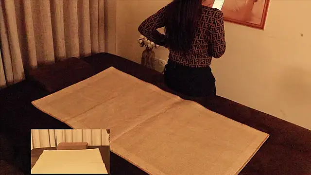 OYDD788 online show from April 28, 2:33 pm