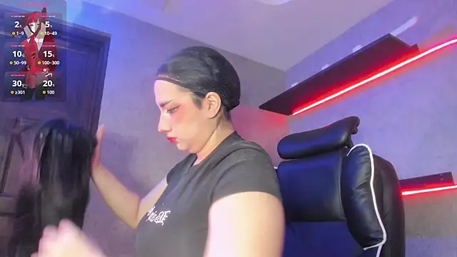 Carmillaa online show from March 28, 10:31 pm