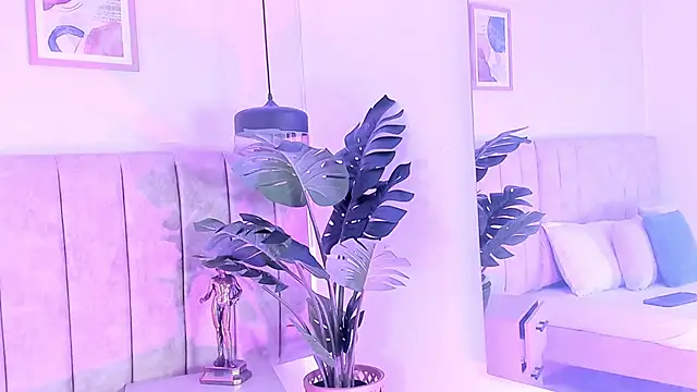 Snapshot of alissonvega chatting on March 28, 1:00 pm alissonvega online show from March 28, 1:00 pm