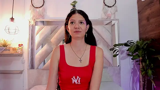 sofy bonnet1 online show from May 12, 12:35 pm