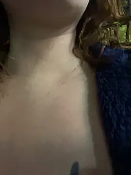 MiaHotboobs online show from April 1, 11:46 pm