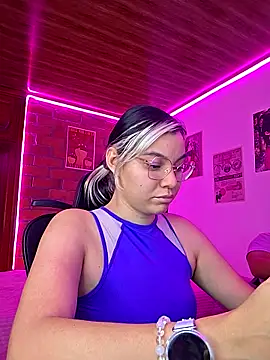 Snapshot of Haru1_ chatting on March 29, 9:15 pm Haru1 online show from March 29, 9:15 pm