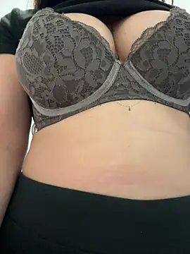 Snapshot of Supremegirlvibes chatting on April 19, 7:49 pm Supremegirlvibes online show from April 19, 7:49 pm