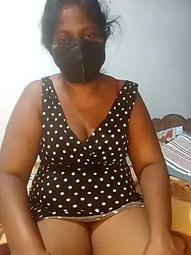 Jayani1978 online show from March 29, 6:08 pm