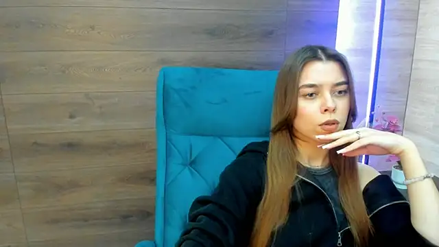 Snapshot of LynnWalker chatting on March 24, 1:16 pm LynnWalker online show from March 24, 1:16 pm