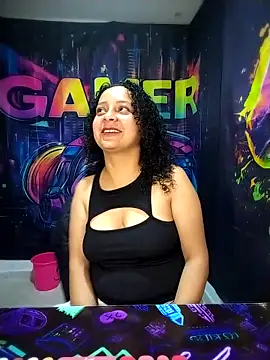 Snapshot of Sofia_Alane chatting on March 27, 9:42 am Sofia Alane online show from March 27, 9:42 am