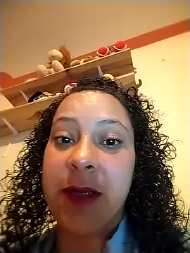 Snapshot of Sofia_Alane chatting on March 28, 9:20 am Sofia Alane online show from March 28, 9:20 am