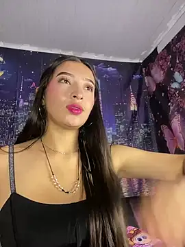 Snapshot of Itze_Mua chatting on March 24, 3:11 am Itze Mua online show from March 24, 3:11 am