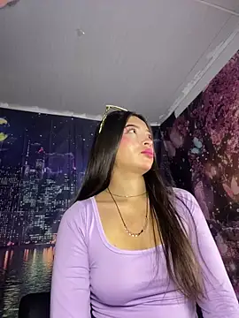 Snapshot of Itze_Mua chatting on March 27, 10:04 am Itze Mua online show from March 27, 10:04 am