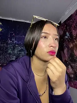 Snapshot of Itze_Mua chatting on March 30, 10:22 pm Itze Mua online show from March 30, 10:22 pm