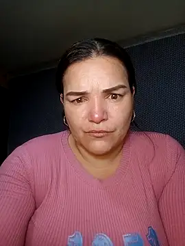 Snapshot of Zuleyka_69 chatting on April 8, 10:04 am Zuleyka 69 online show from April 8, 10:04 am