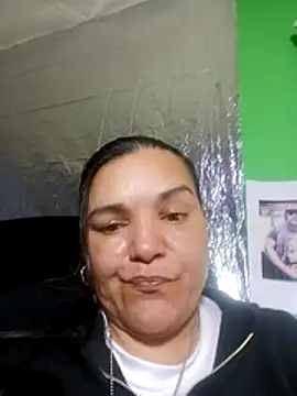 Snapshot of Zuleyka_69 chatting on April 23, 9:39 pm Zuleyka 69 online show from April 23, 9:39 pm