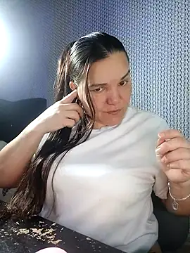 Snapshot of Zuleyka_69 chatting on April 25, 9:12 pm Zuleyka 69 online show from April 25, 9:12 pm