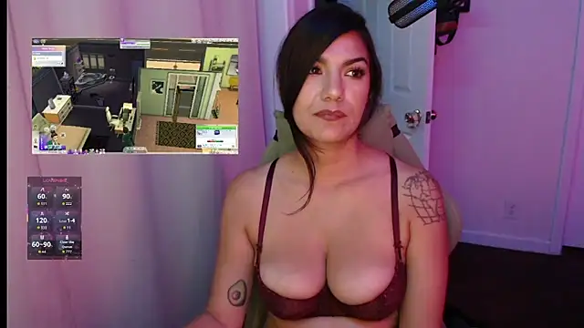 sweetRoxie online show from May 15, 11:45 pm