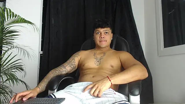 Pedro x777 online show from April 1, 2:12 am