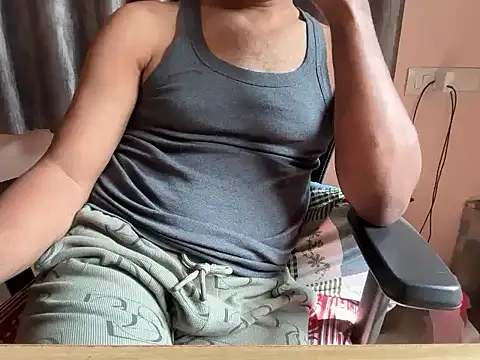 ThickChocolate26 online show from March 23, 4:16 am