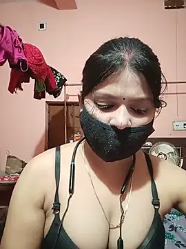 Snapshot of itz-priya chatting on July 5, 5:09 pm itz-priya online show from July 5, 5:09 pm