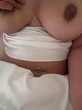 Isabellaoffx online show from April 26, 10:46 am