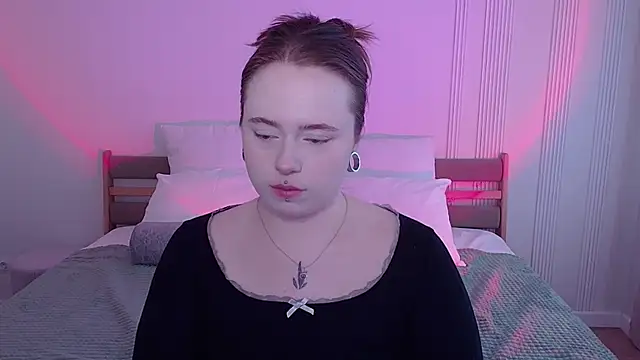 Snapshot of SelenaLily chatting on March 28, 12:38 pm SelenaLily online show from March 28, 12:38 pm