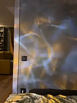 Sindy Mindy  online show from April 3, 3:26 am