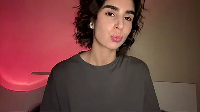 Snapshot of StephenAbati chatting on April 1, 2:03 pm StephenAbati online show from April 1, 2:03 pm