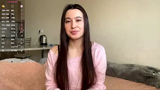 AureaMaggi online show from March 30, 4:57 am