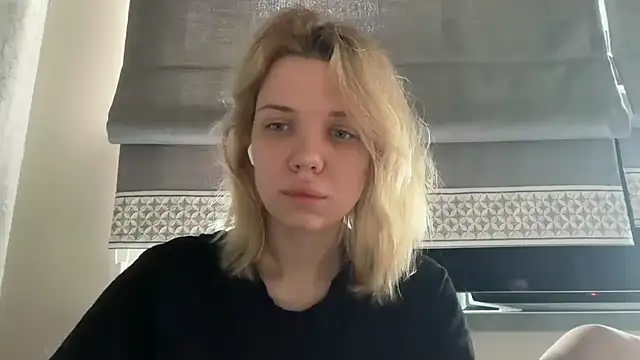 TenderChloe online show from June 19, 8:29 am