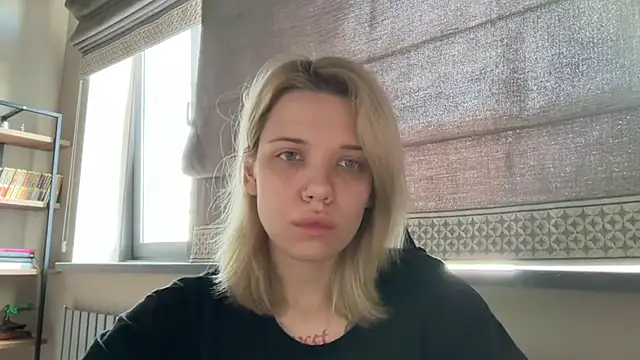 TenderChloe online show from June 20, 8:06 am