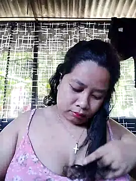 Snapshot of wild_Joan chatting on July 5, 1:23 am wild Joan online show from July 5, 1:23 am