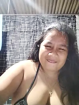 Snapshot of wild_Joan chatting on July 7, 12:20 pm wild Joan online show from July 7, 12:20 pm