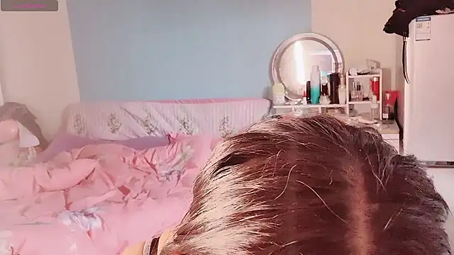 zhenzhen bb online show from March 30, 5:52 am