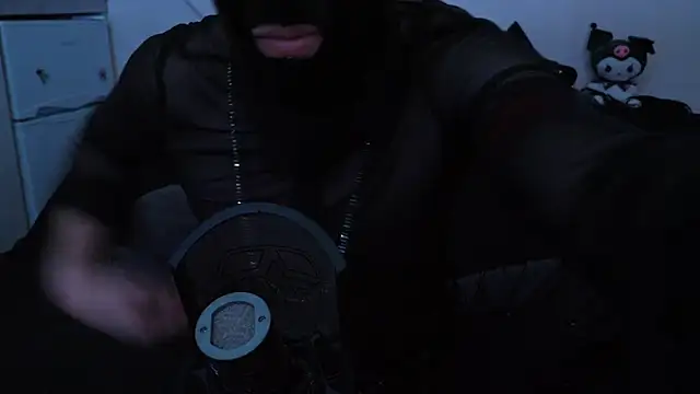 Snapshot of CobyDrone chatting on April 2, 5:43 pm CobyDrone online show from April 2, 5:43 pm