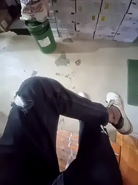 Snapshot of classicraaz chatting on April 4, 9:29 am classicraaz online show from April 4, 9:29 am