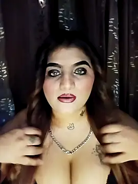 Snapshot of Sanaya_Gil chatting on April 1, 6:16 pm Sanaya Gil online show from April 1, 6:16 pm