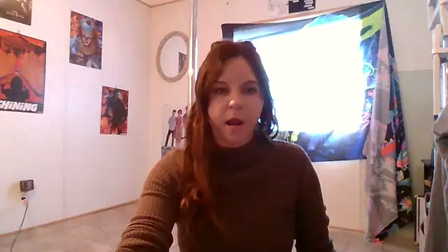 Snapshot of PennyWiseD chatting on May 10, 9:09 pm PennyWiseD online show from May 10, 9:09 pm
